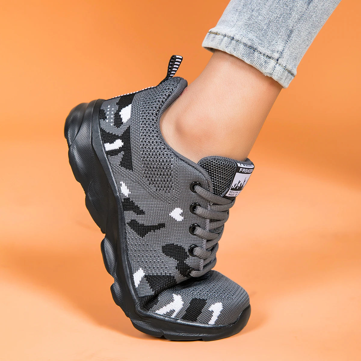 Orthopedic Lightweight Sneakers for Walking, Running, and Workout