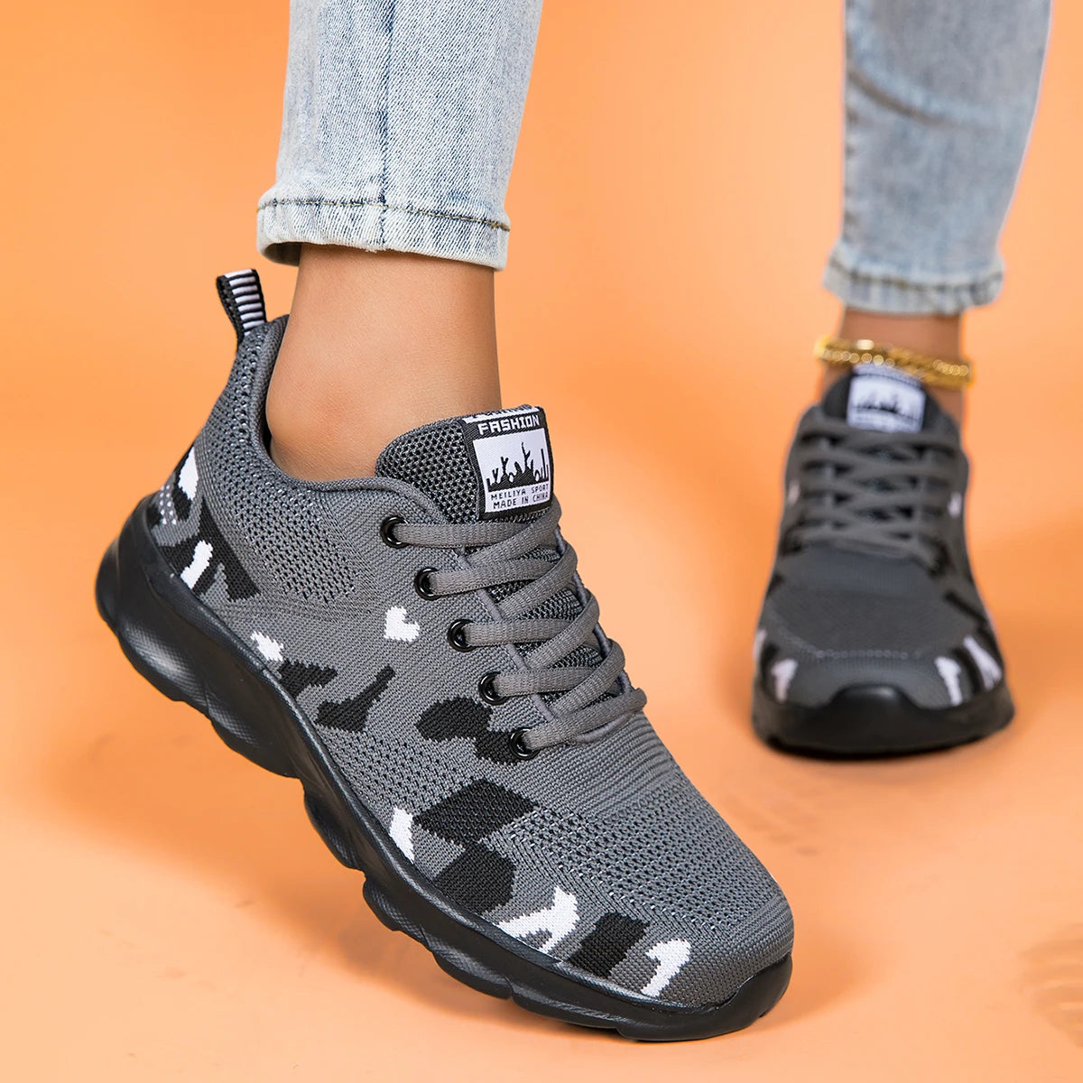 Orthopedic Lightweight Sneakers for Walking, Running, and Workout